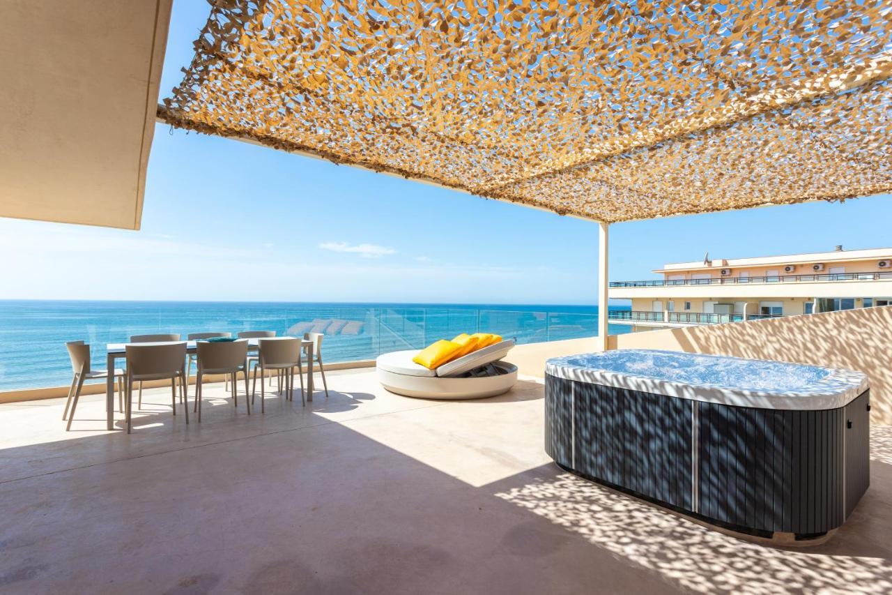 Higueron Rental Beach Club Suites Бенальмадена Экстерьер фото