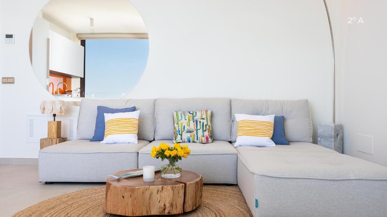 Higueron Rental Beach Club Suites Бенальмадена Экстерьер фото